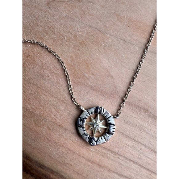 Sterling Jewelry - Compass Pendant Necklace In Sterling Silver With Delicate Chain 17 1/2"